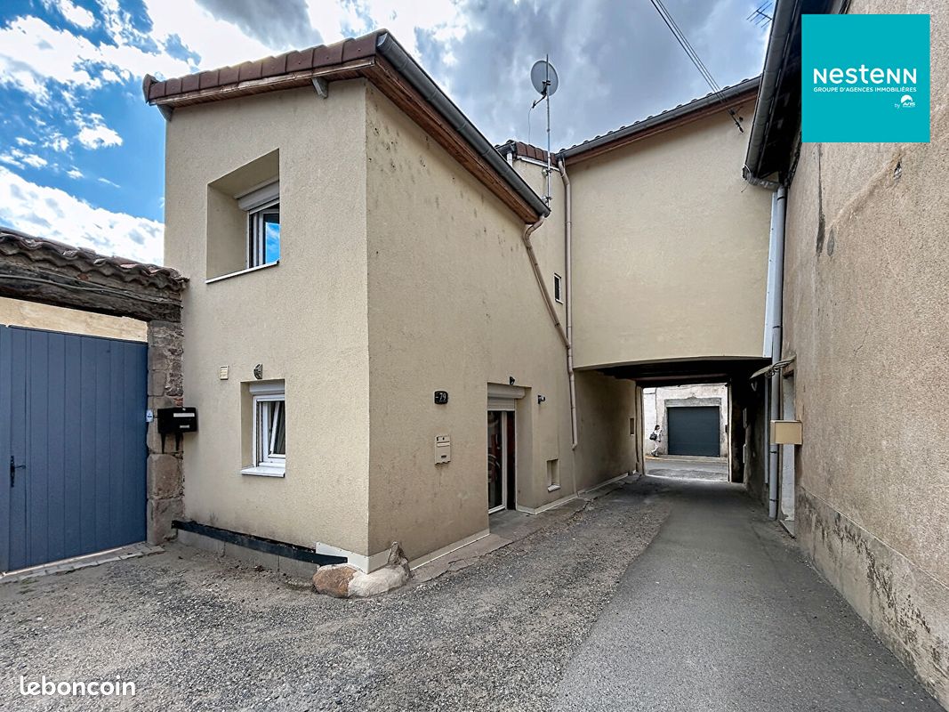 Maison 6 pièces 111 m² · à Sury-le-Comtal · 111 m² · 120 000 €