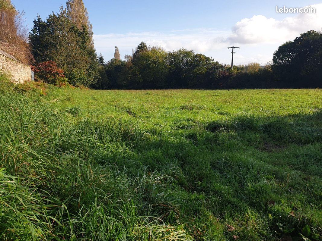 Terrain 2000 m² · à Plouégat-Guérand · 2 000 m² · 74 000 €