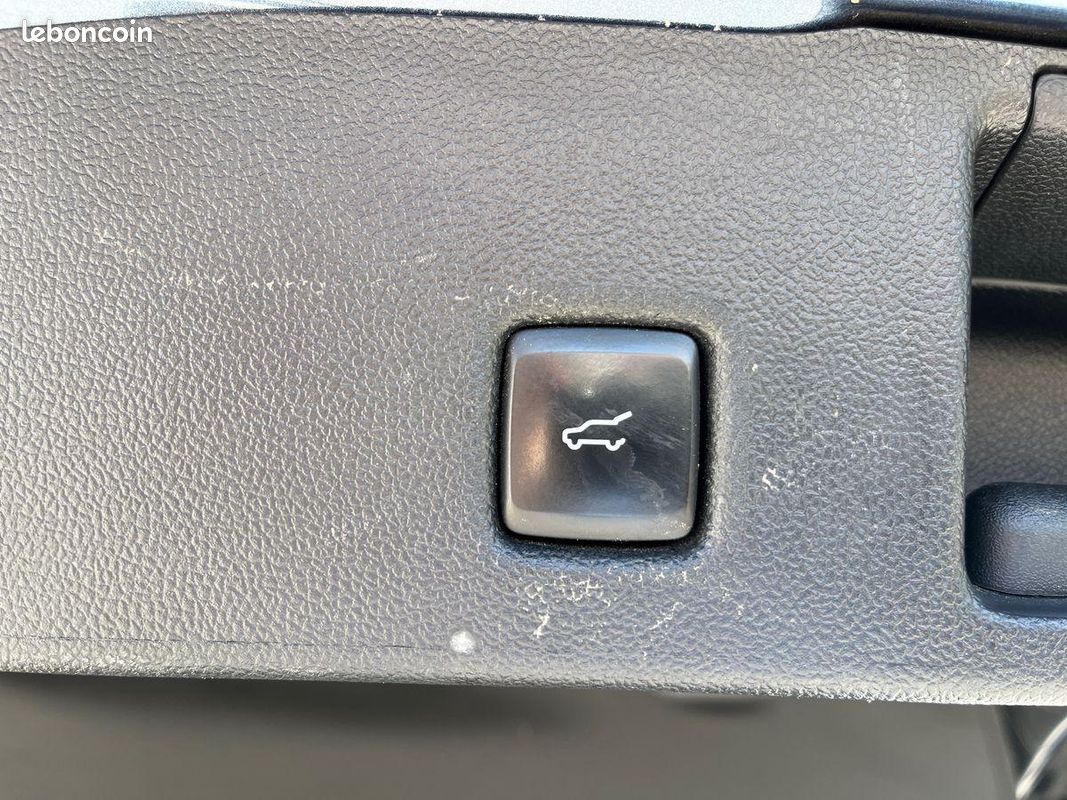 FORD Kuga 2.5 Duratec 225 ch PHEV Powershift Vignale (image 22)