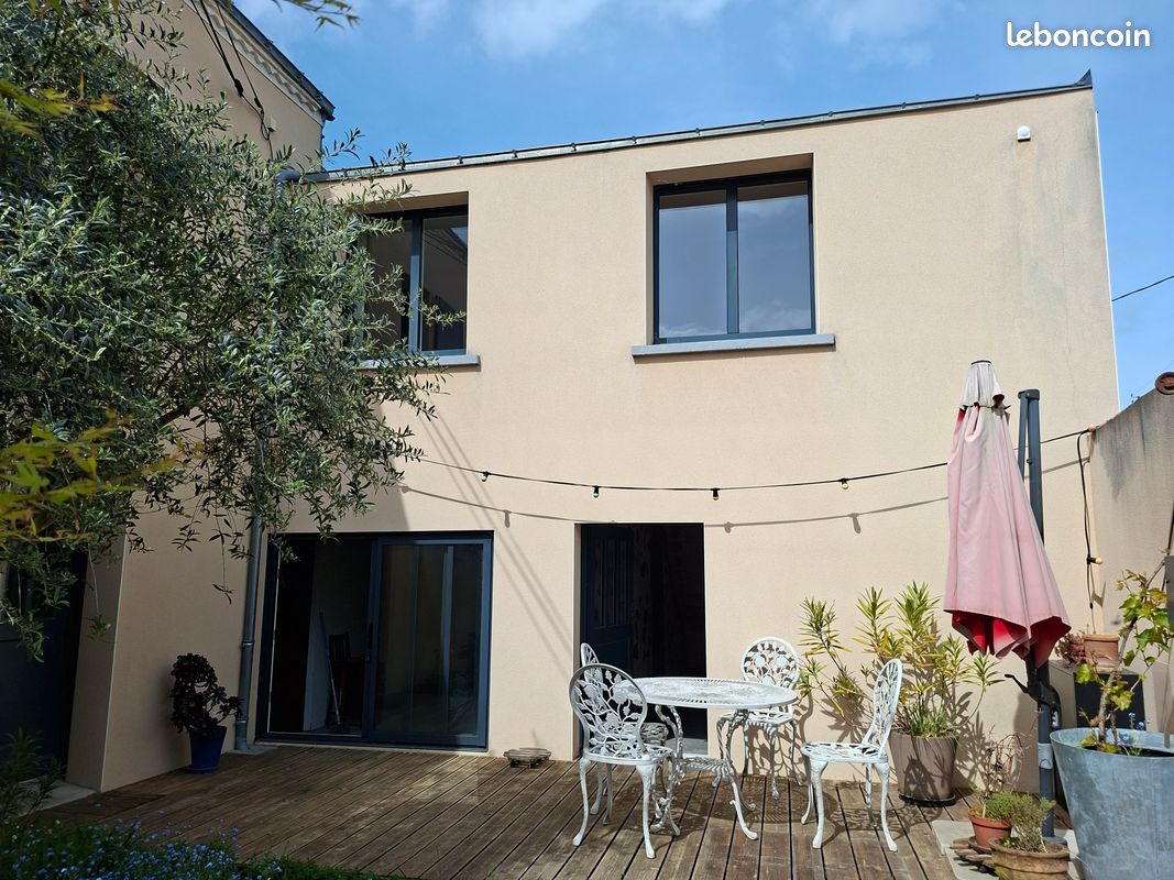 Maison 4 pièces 82 m² · à Nantes · 82 m² · 330 000 €