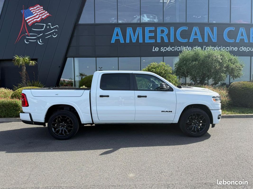 Dodge ram 1500 crew limited night edition rambox (image 7)