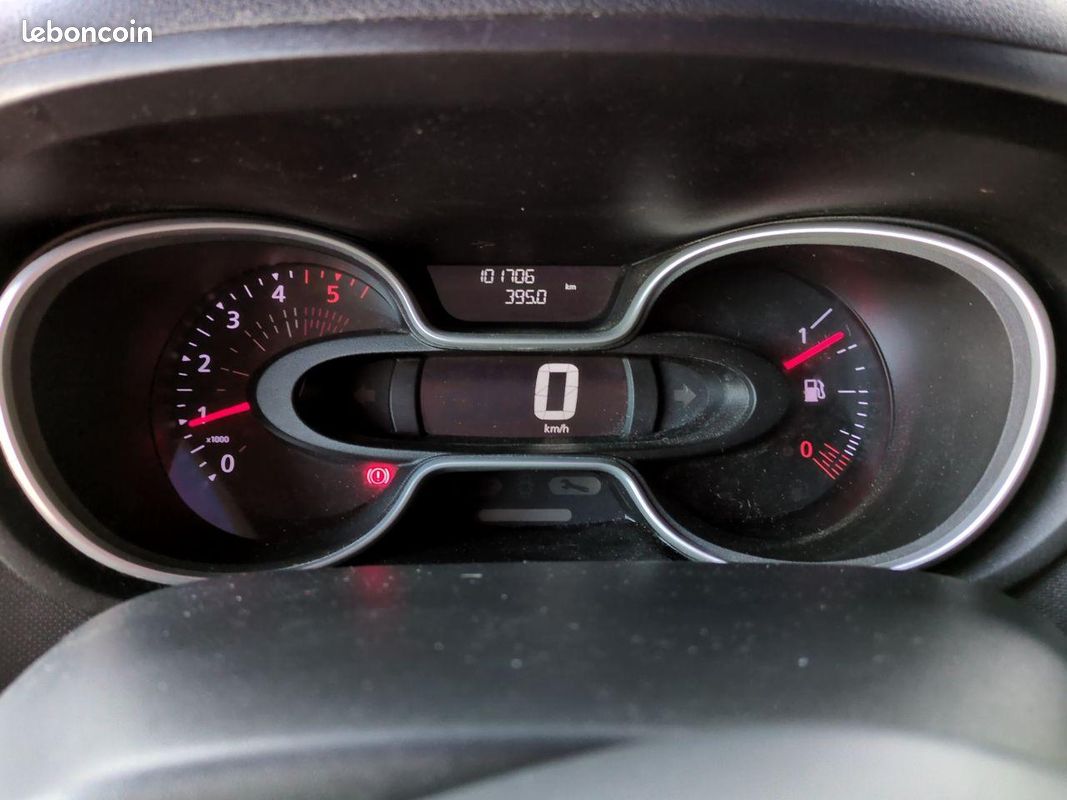 RENAULT TRAFIC L1H2 1200 Kg 2.0 Energy dCi - 145 III FOURGON Fourgon Grand Confort L1H2 PHASE 2 (image 9)