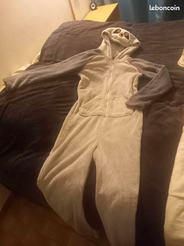 Combinaison pyjama avec capuche grise Tissaïa 14 ans (image 1)
