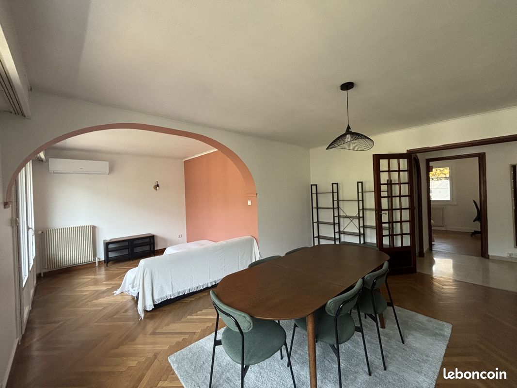Appartement 3 pièces 80 m² · à Meylan · 80 m² · 1 182 €