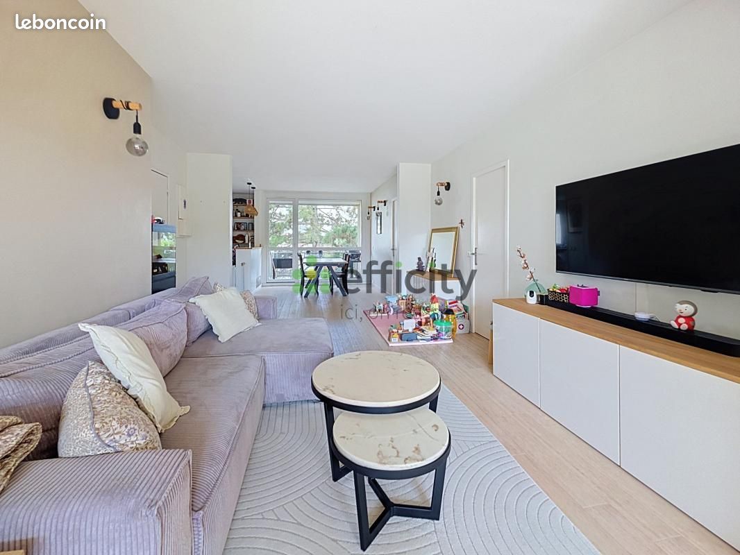 Appartement 4 pièces 80 m² · au Plessis-Trévise · 80 m² · 299 000 €