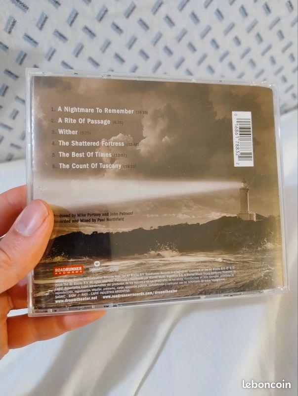 CD Dream Theater - Black Clouds & Silver Linings (image 2)