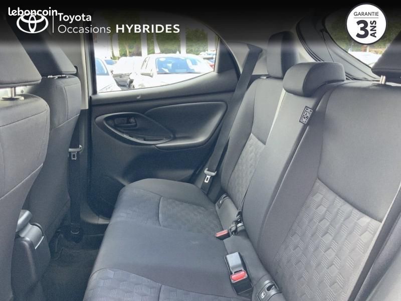 Toyota Yaris 116h Dynamic Business 5p MC24 (image 11)