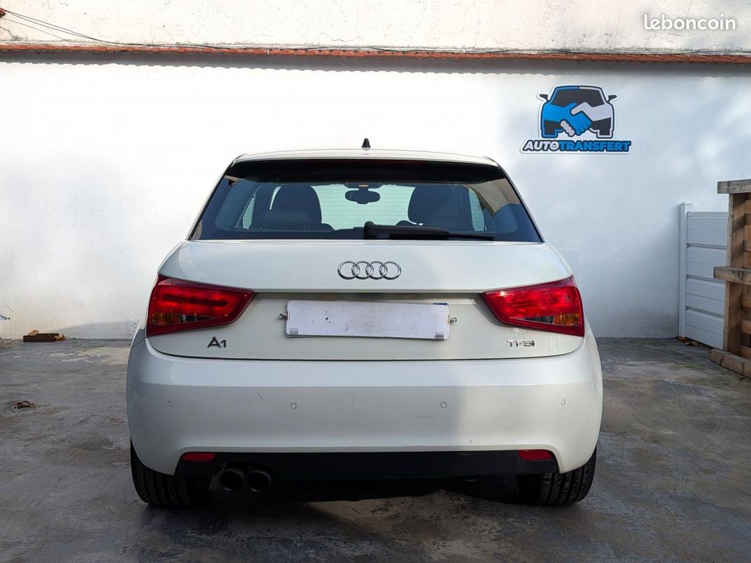AUDI A1 1.4 TFSI 122ch Ambition Luxe (image 19)