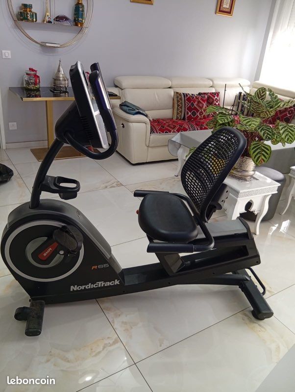 Vélo semi-allongé NordicTrack R65 Vélos