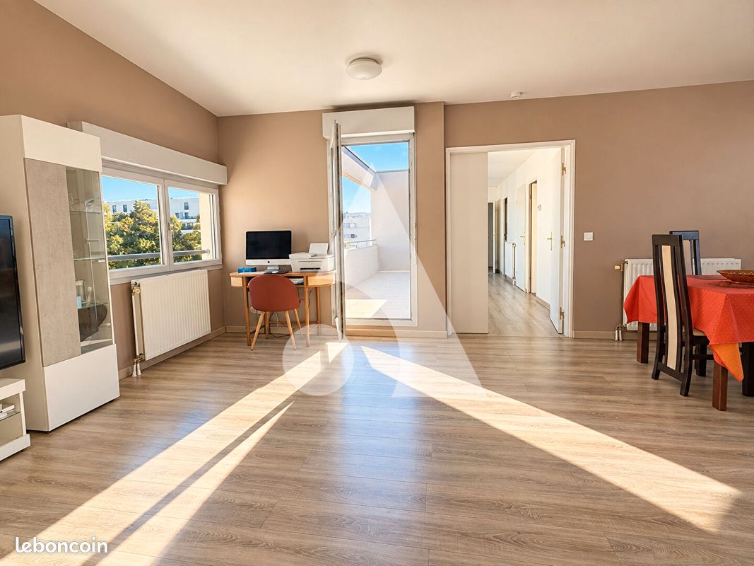 Appartement 5 pièces 110 m² · à Saint-Ouen-sur-Seine · 110 m² · 730 000 €