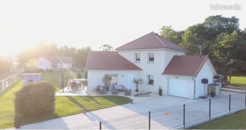 Maison 5 pièces 135 m² · à Roye · 135 m² · 280 000 €