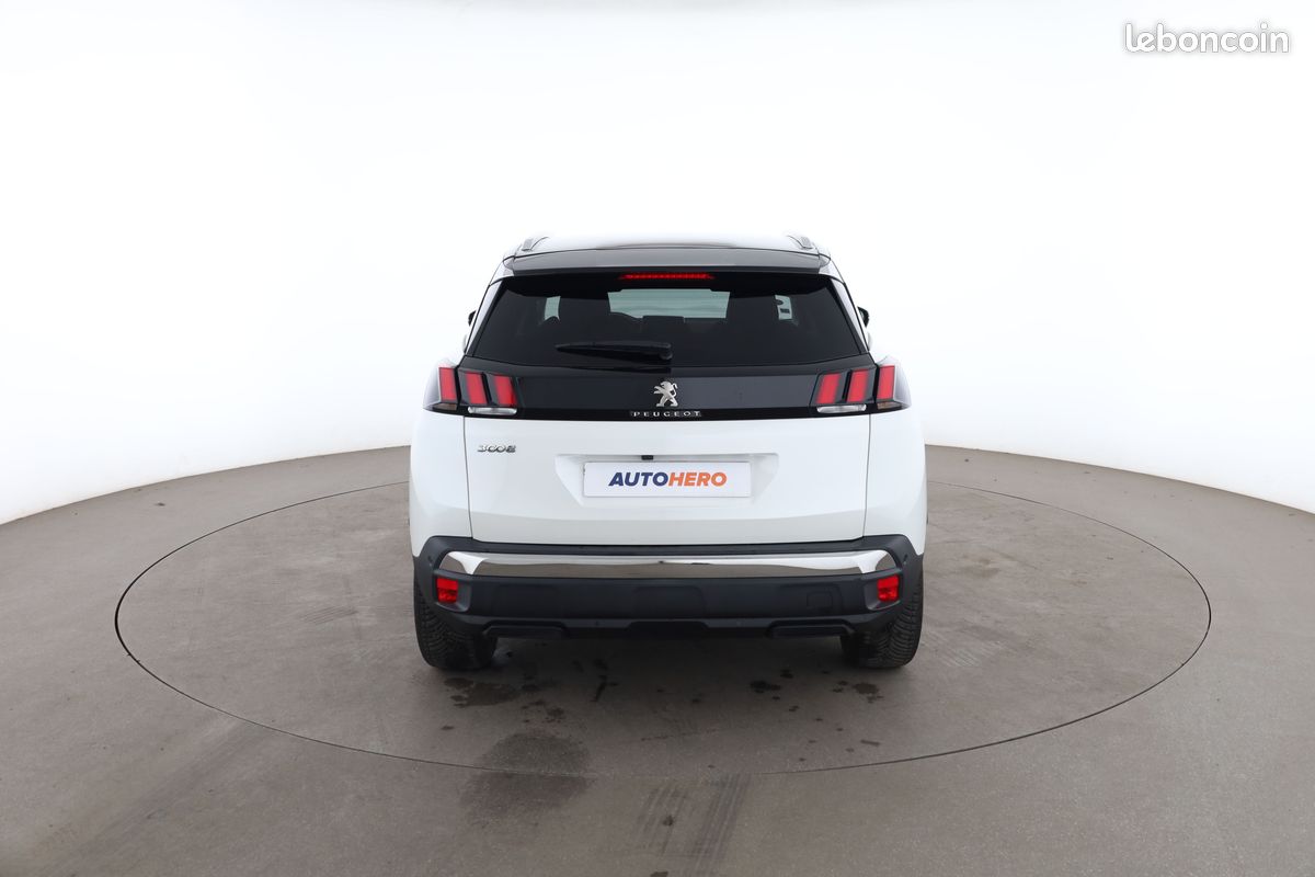 Peugeot 3008 1.2 PureTech Allure Business EAT8 130 ch (image 12)
