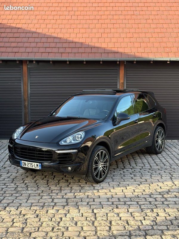 Porsche cayenne 958.2 – 3.0 v6 d 262 ch – pasm – pdls – bose – to - jantes 21“ - cuir étendu – attelage électrique – 134 000 km (image 1)