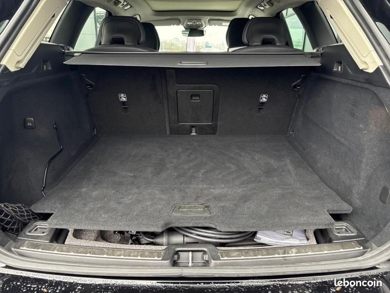 Volvo XC60 T6 Hybride Rechargeable 350ch Ultra Style Dark Geartronic 8 AWD (image 16)