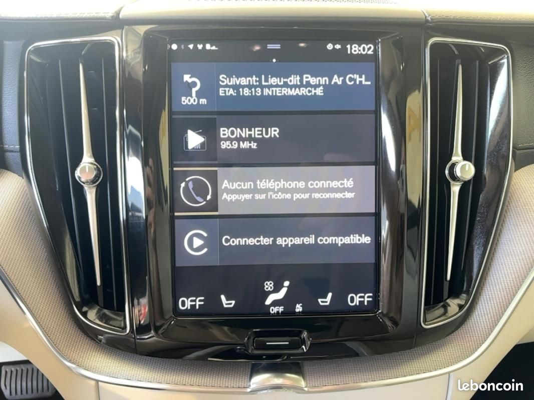 Volvo XC60 T8 TWIN ENGINE 303 CH + 87 GEARTRONIC 8 INSCRIPTION (image 12)