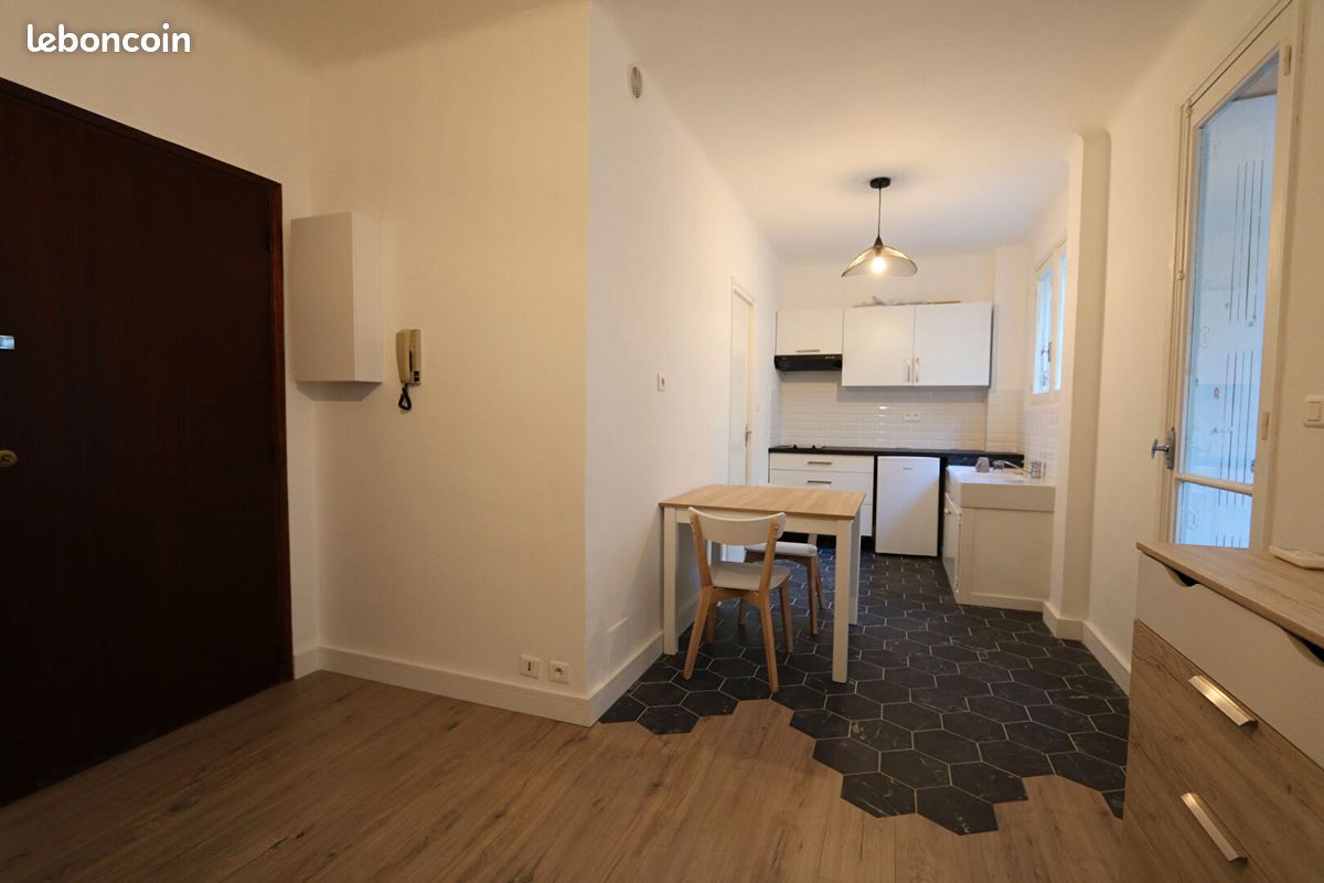Appartement 1 pièce 30 m² · à Bastia · 30 m² · 525 €
