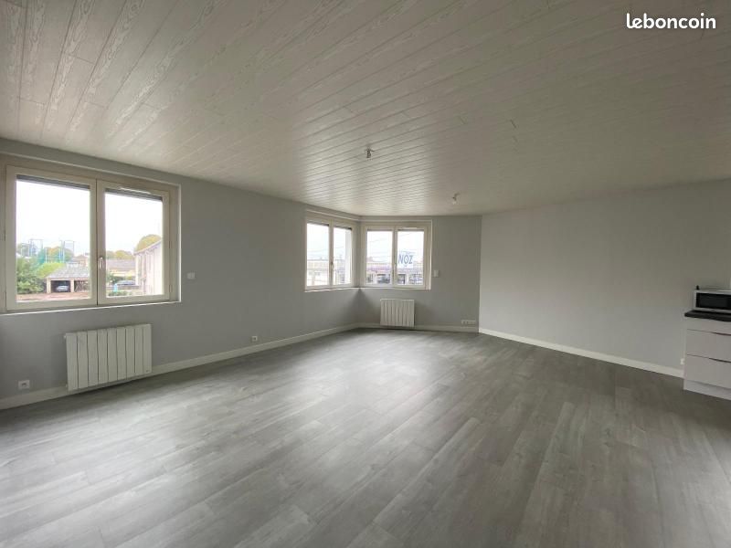 Appartement 3 pièces 70 m² - Thouars 79100 (image principale 3)