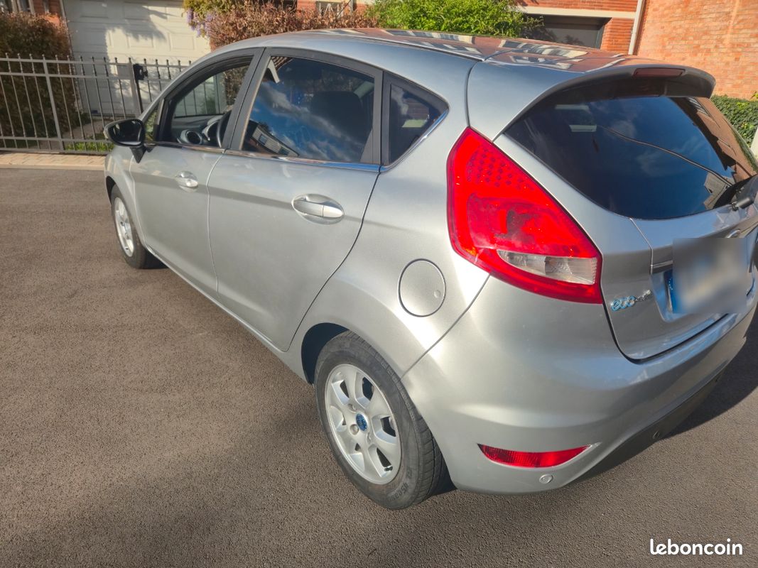 Ford fiesta mk6 1.6 tdci (image 2)