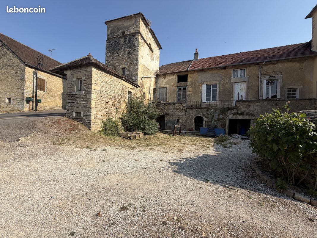 Maison 2 pièces 110 m² · à Chevannes · 110 m² · 154 500 €