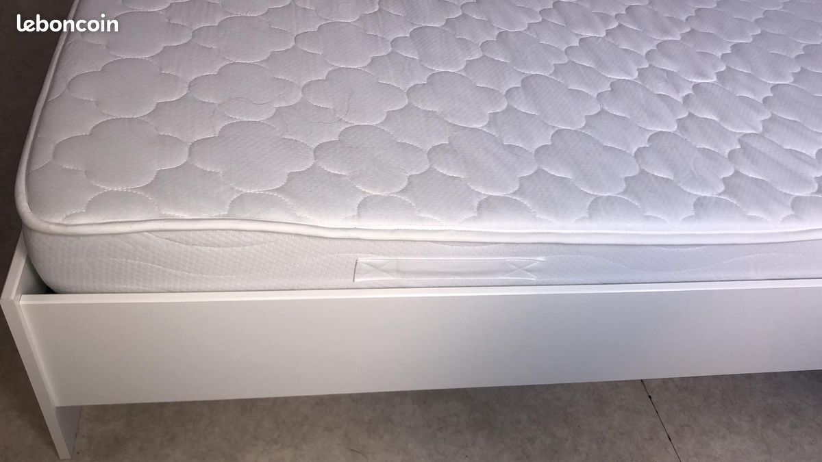 Cadre lit king + sommier + Matelas (image 4)