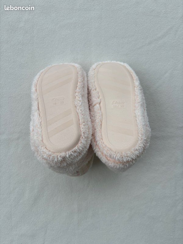 Leboncoin Chaussons Oysho Femme Chaussons Montants Doux Etam Rose