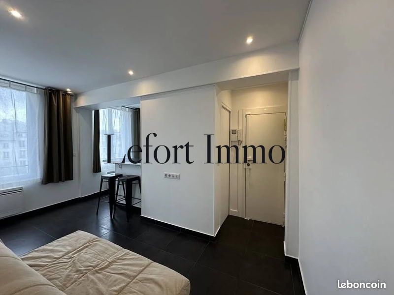 Appartement 1 pièce 18 m² · à Paris · 18 m² · 915 €/mois