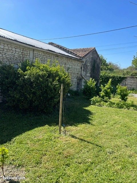 Maison 5 pièces 190 m² · à Les Trois-Moutiers · 190 m² · 41 000 €