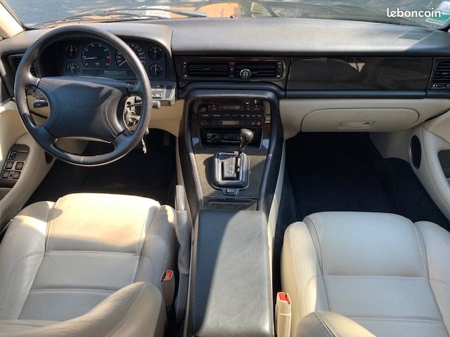 Jaguar XJR 4.0, 326 ch. Full Carnet - Collecteur Inox (image 3)