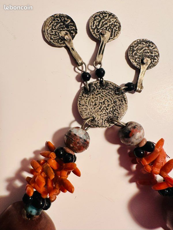Collier Ethnique Berbère En Terre Cuite - Style Naturel Gris Terre - Occasion Très Bon état