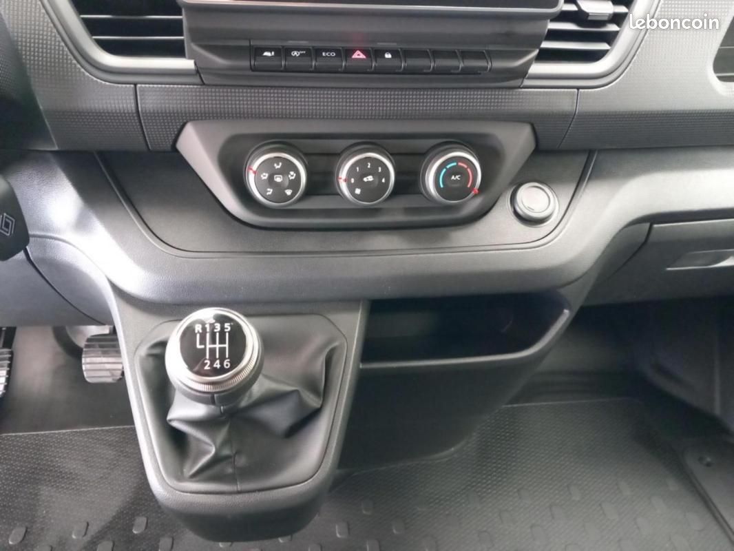Renault Trafic CABINE APPROFONDIE CA BLUE DCI 130 L2H1 3T GSR2 ADVANCE (image 15)