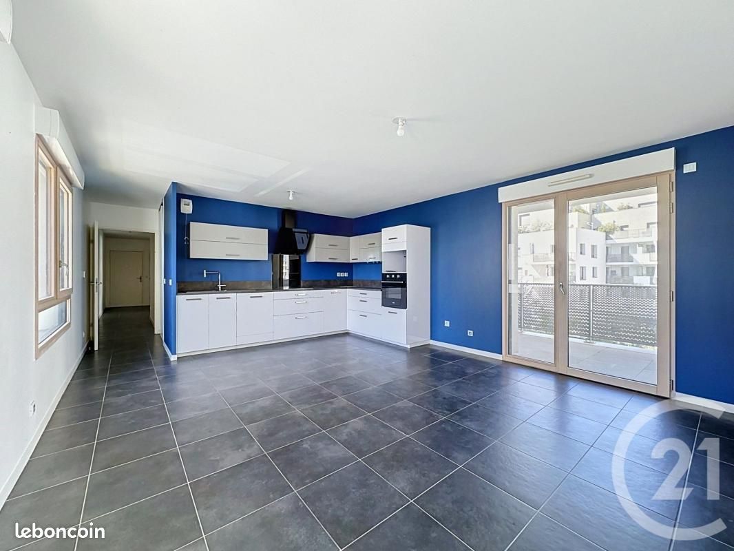 Appartement 4 pièces 81 m² · à Saint-Priest · 81 m² · 234 000 €