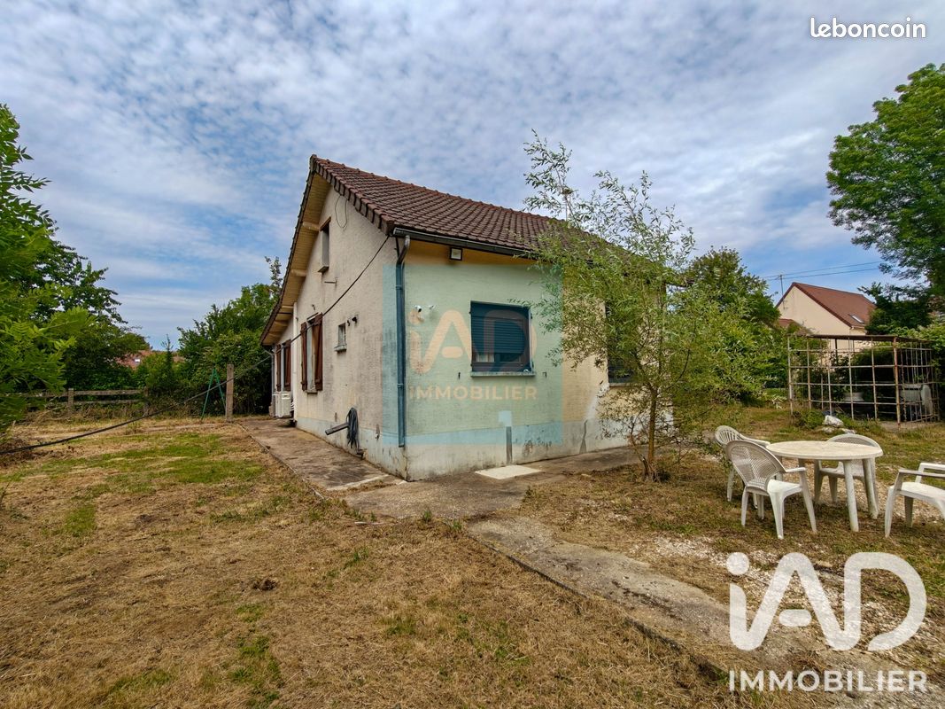 Maison 4 pièces 87 m² · à Pont-sur-Yonne · 87 m² · 117 000 €