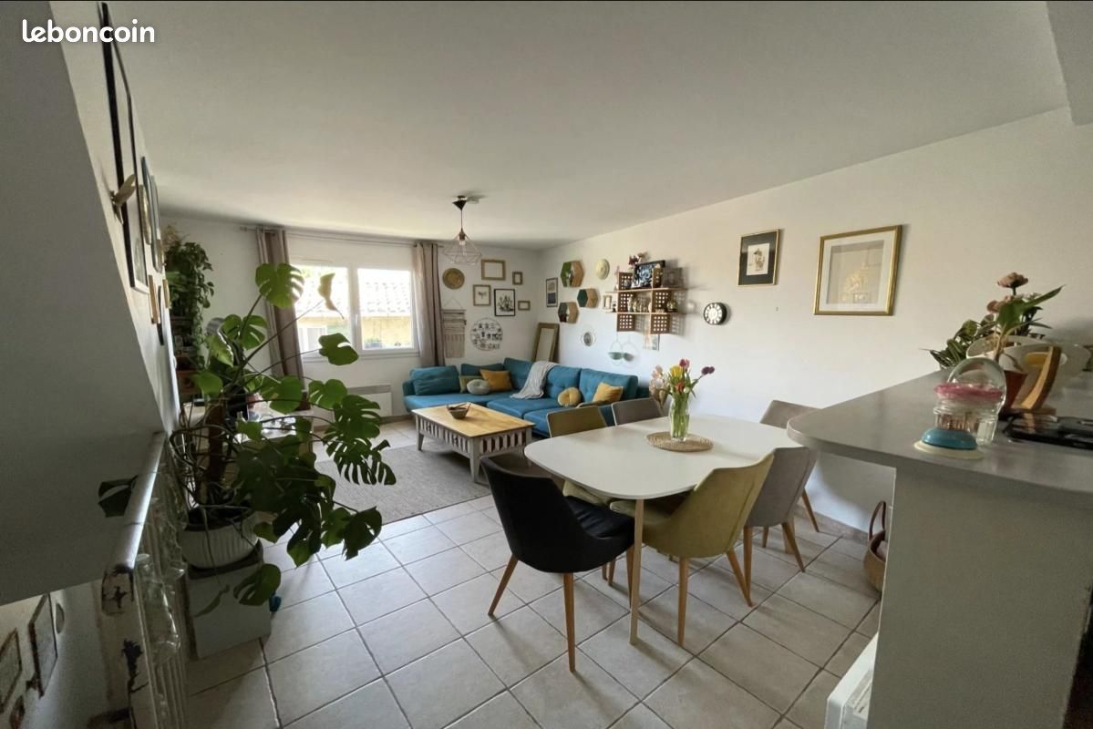 Maison 3 pièces 81 m² · à Rognes · 81 m² · 1 050 €/mois