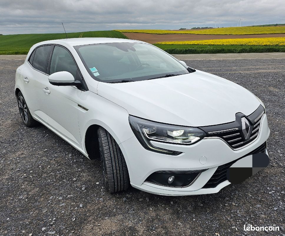 Megane 4 boite auto Voitures