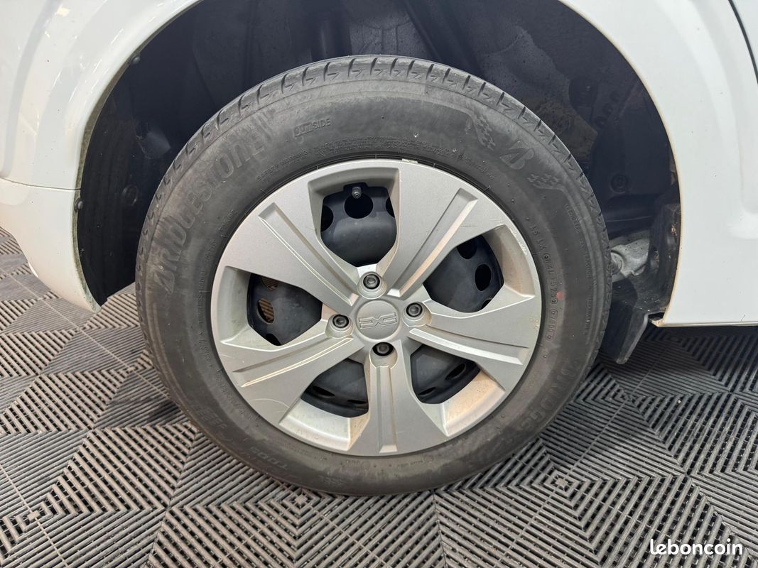 DACIA SANDERO 1.0 ECO-G 100 Essential (image 18)