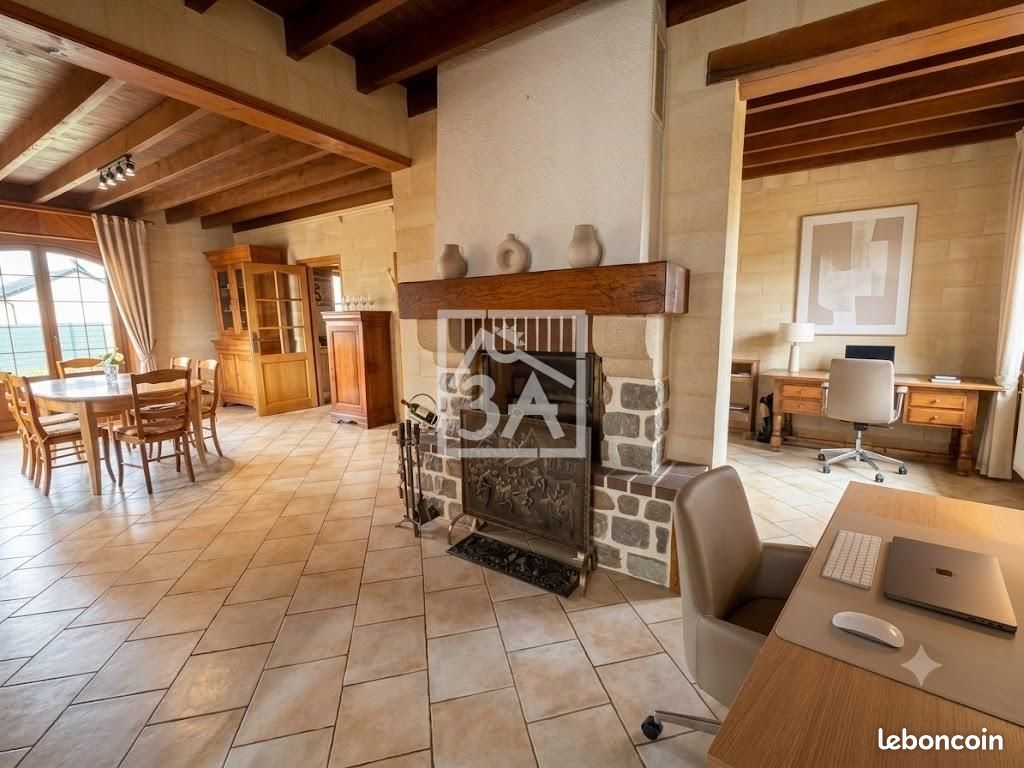 Maison 10 pièces 215 m² · à Bayenghem-lès-Éperlecques · 215 m² · 499 000 €