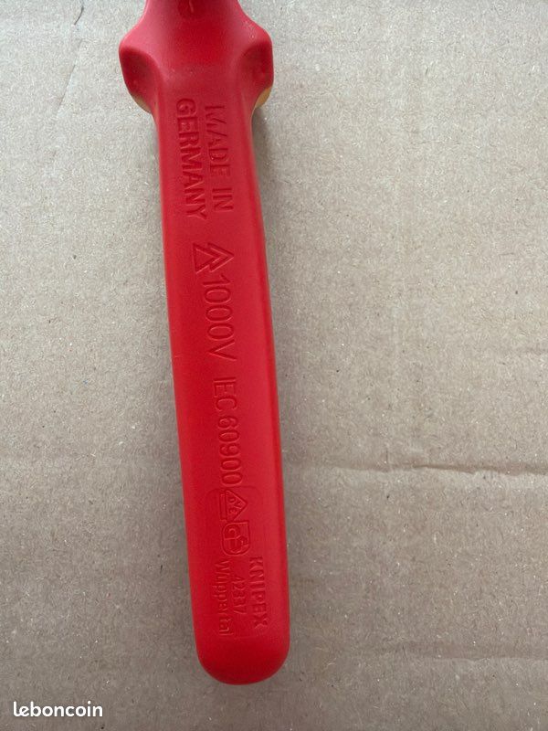 Pince à dénuder coupante isolé knipex (image 5)