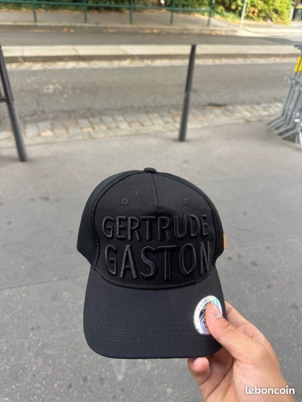 Casquette gertrude noir (image 1)