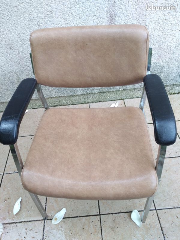 Chaise (image 1)