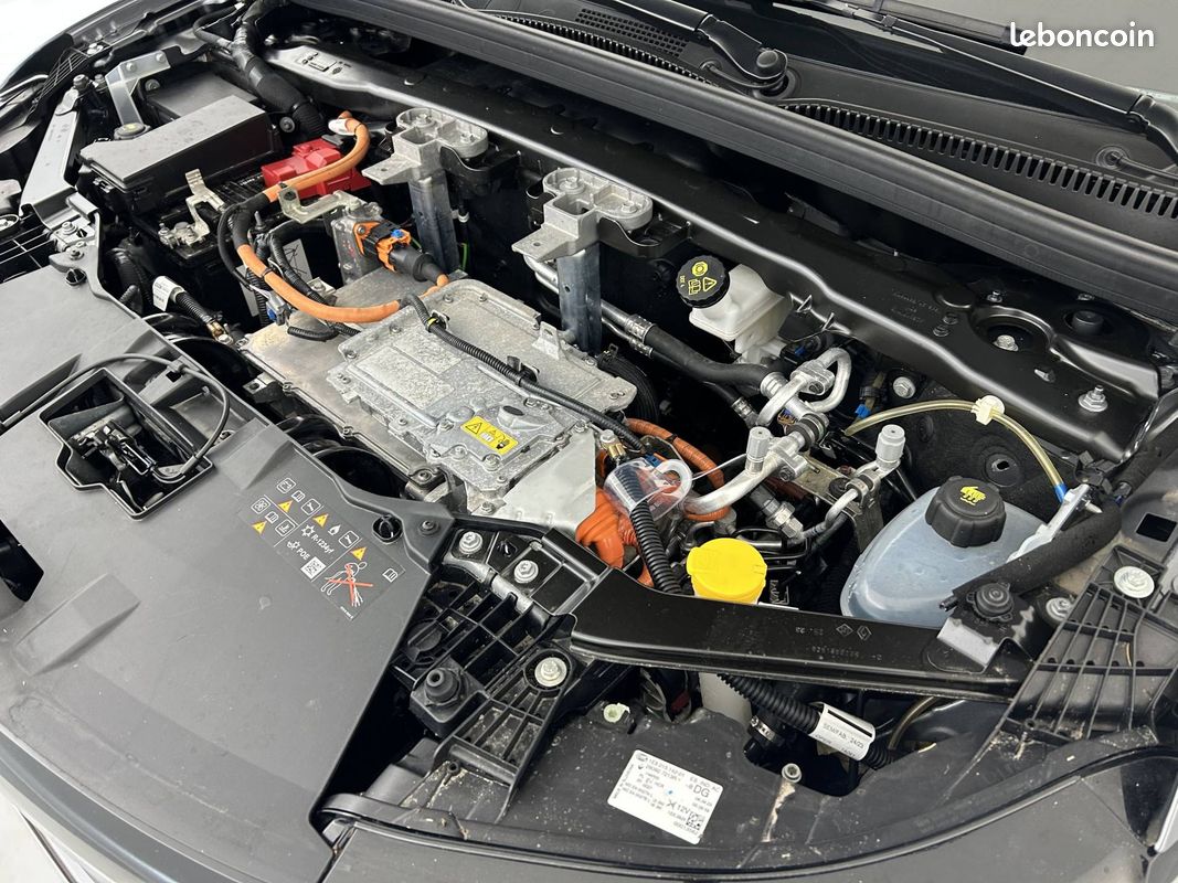 RENAULT Megane E-Tech EV60 220 ch super charge Equilibre (image 26)