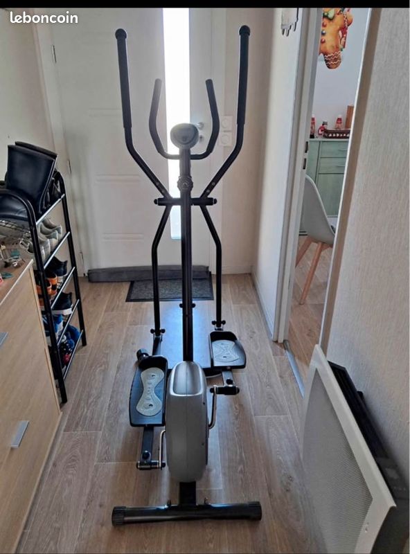 Vélo elliptique (image 1)