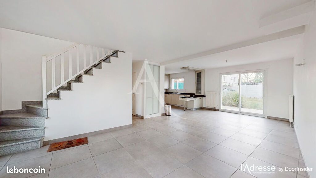 Maison 6 pièces 123 m² · à Palaiseau · 123 m² · 1 895 €/mois