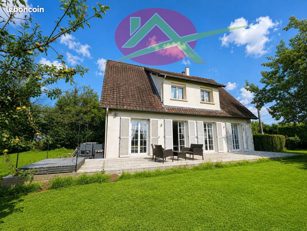 Maison 8 pièces 157 m² · à Bosroumois · 157 m² · 284 000 €