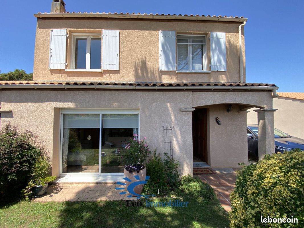 Maison 5 pièces 112 m² - La Rochelle 17000 (image principale 1)