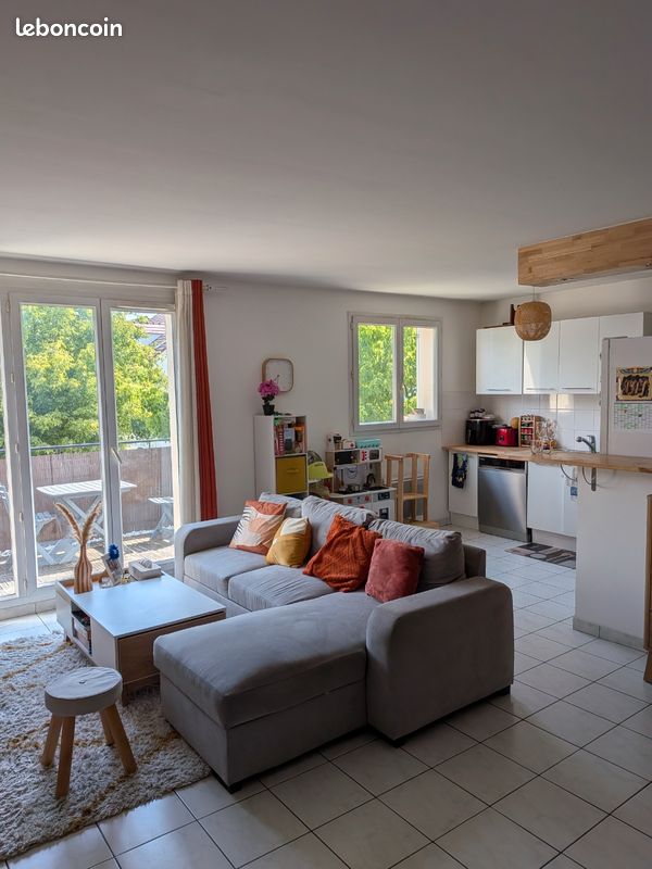 Appartement 3 pièces 59 m² · à Combs-la-Ville · 59 m² · 222 000 €