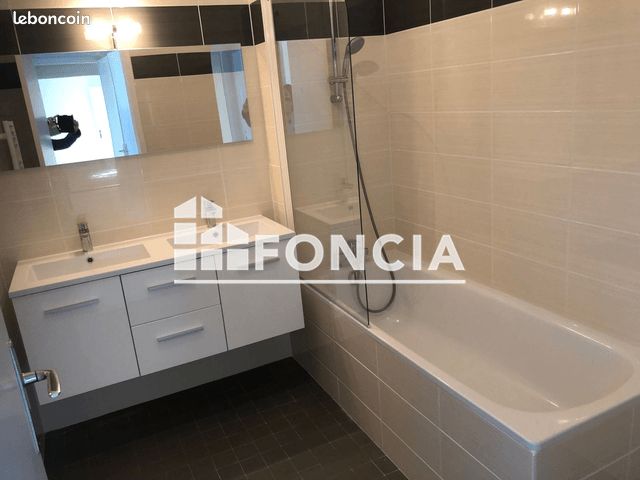 Appartement 3 pièces 79 m² · à Aix-en-Provence · 79 m² · 1 598 €/mois