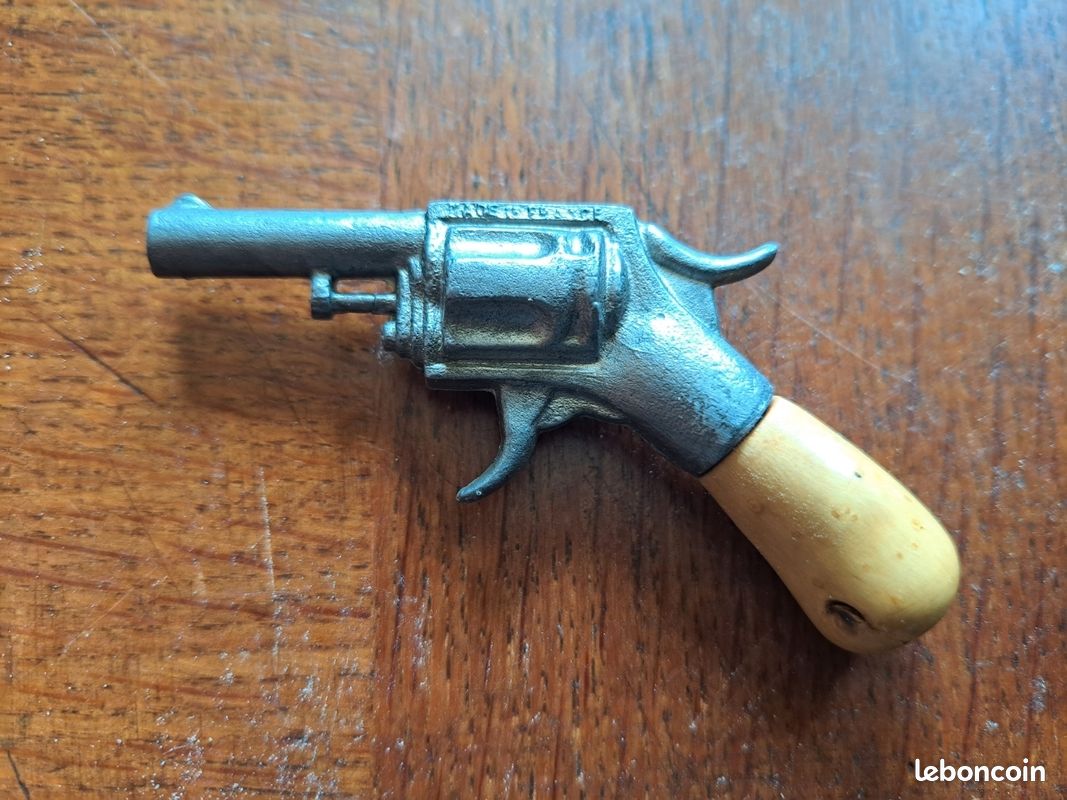 Ancien Pistolet Miniature Révolver En Métal - Jouet Vintage "Mignonnette"
