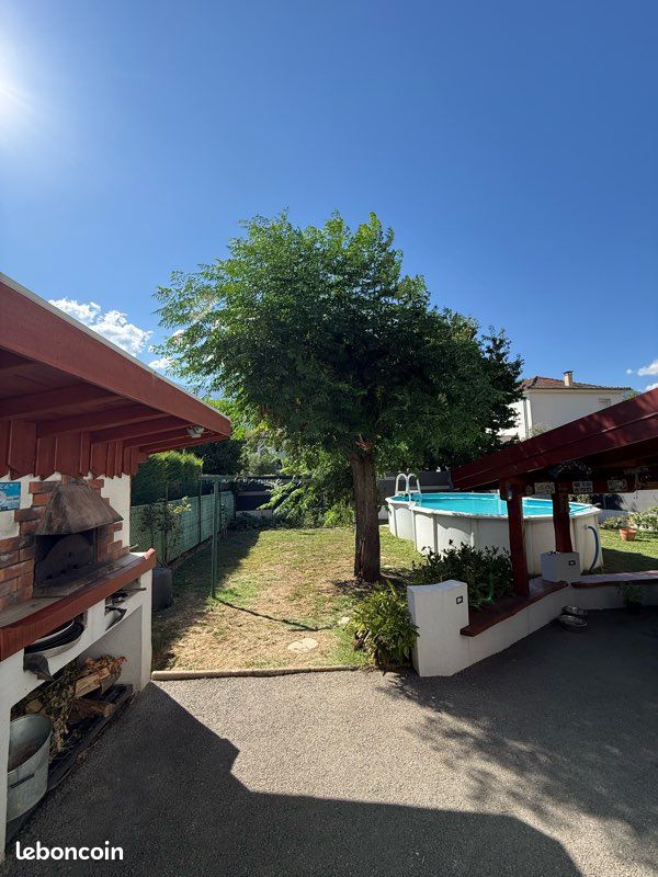 Maison 5 pièces 87 m² · à Tencin · 87 m² · 359 000 €