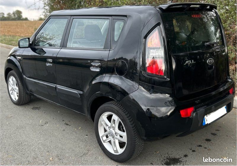 KIA Soul I 1.6 CRDi 16V 128 cv CT OK (image 4)