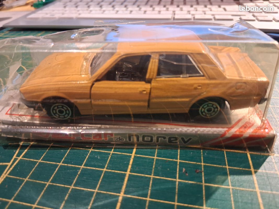 Peugeot 505 Norev Jet car 1/43 (image 1)